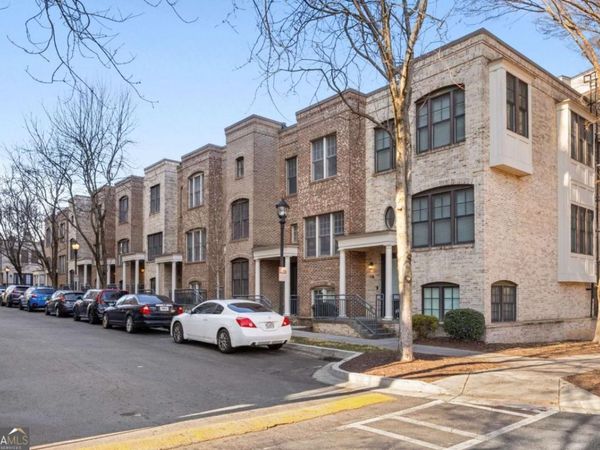 722 Cosmopolitan Drive NE, Atlanta, GA 30324