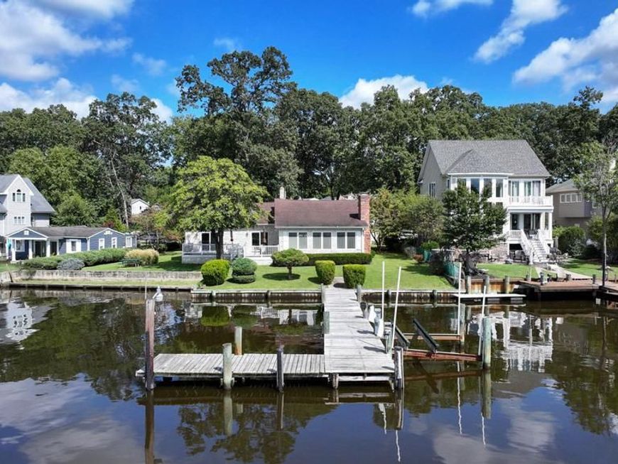 352 Riverside Drive, Pasadena, MD 21122 Main Photo