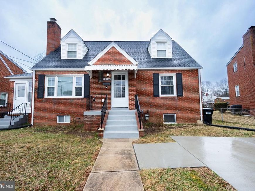 916 Phillip Powers Drive, Laurel, MD 20707 Main Photo