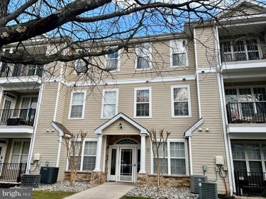 18 KYLE WAY, EWING TWP, NJ 08560