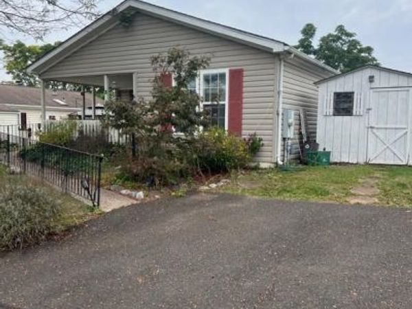 3 JUNIPER CIRCLE, NEW HOPE, PA 18938