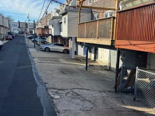 6902 BUIST AVENUE, PHILADELPHIA, PA 19142