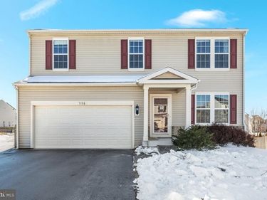 556 GARDEN GATE DRIVE, STEPHENS CITY, VA 22655