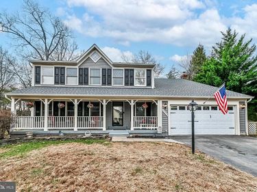 46225 ALLSBROOK PLACE, STERLING, VA 20165