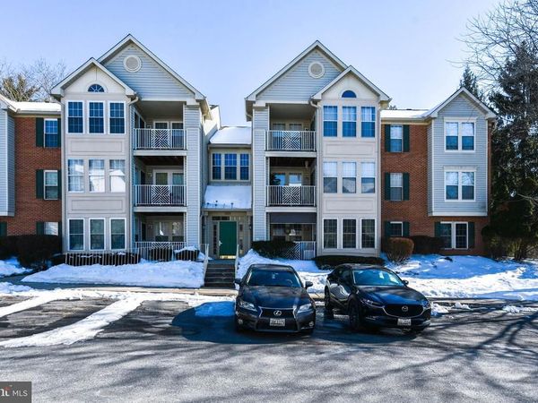 8004 TOWNSHIP DRIVE, Unit 302, OWINGS MILLS, MD 21117