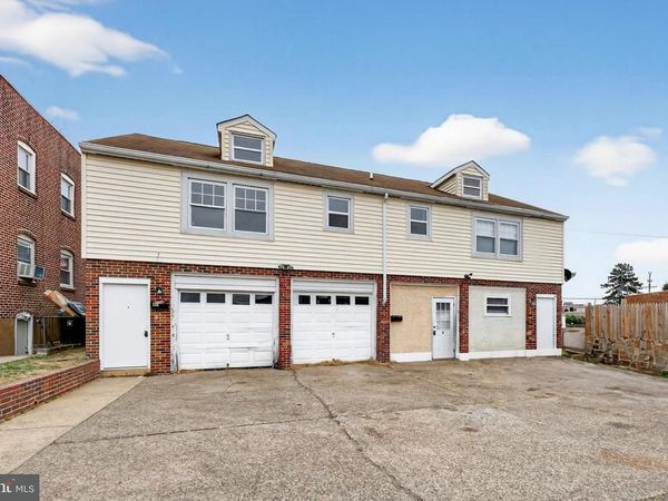 1131 S BROOM STREET, WILMINGTON, DE 19805