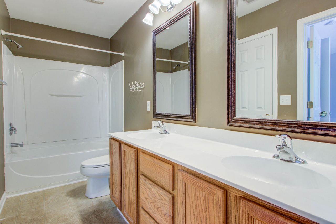 1201 Pine Bluff Drive Photo 18