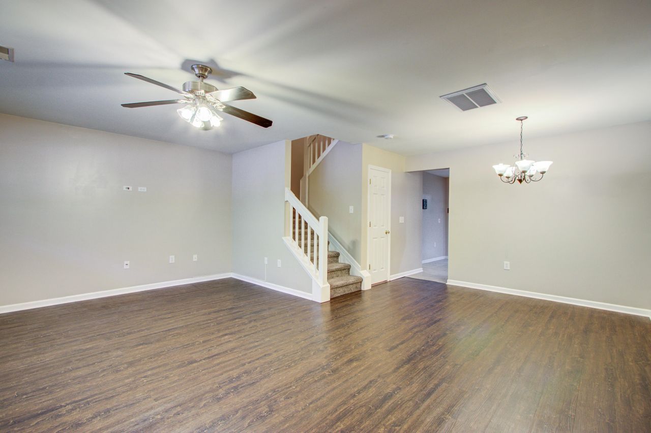 1201 Pine Bluff Drive Photo 6