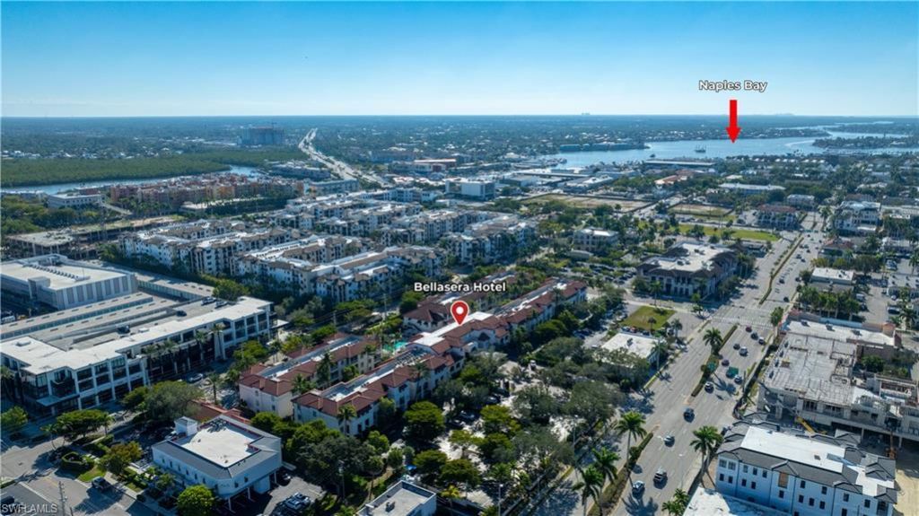 221 9th St S, Unit 207, Naples, FL 34102 Photo