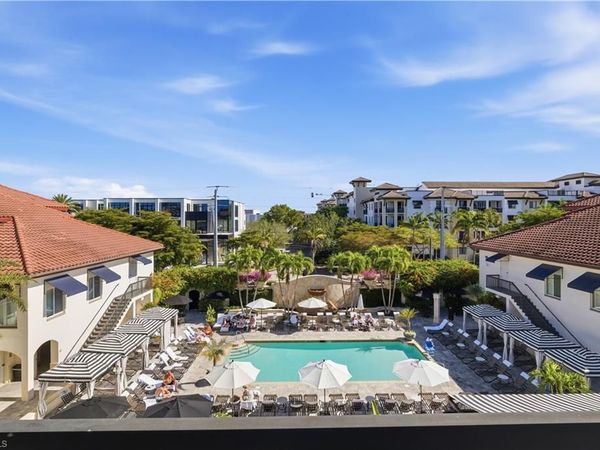 221 9th ST S, Unit 405, NAPLES, FL 34102