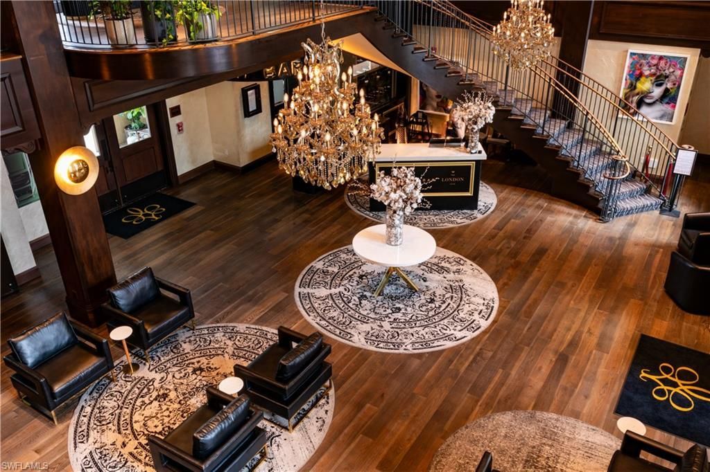 221 9th St S, Unit 405, Naples, FL 34102 Photo