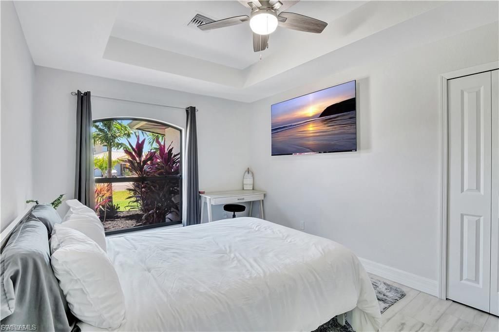 1733 SW 29th Ter, Cape Coral, FL 33914 Photo