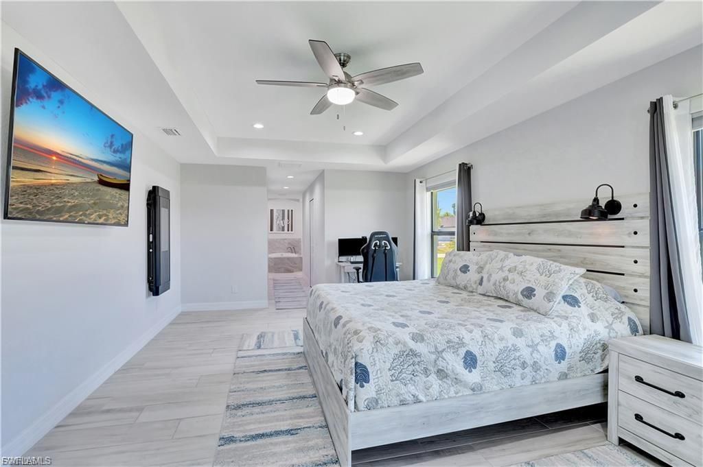 1733 SW 29th Ter, Cape Coral, FL 33914 Photo