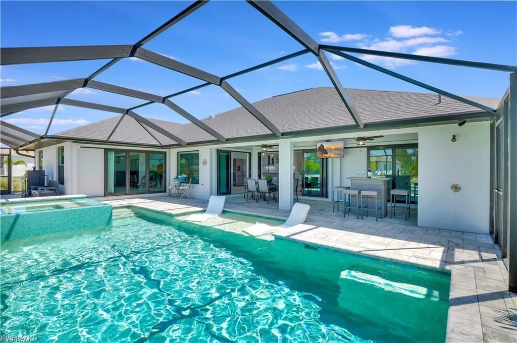 1733 SW 29th Ter, Cape Coral, FL 33914 Photo