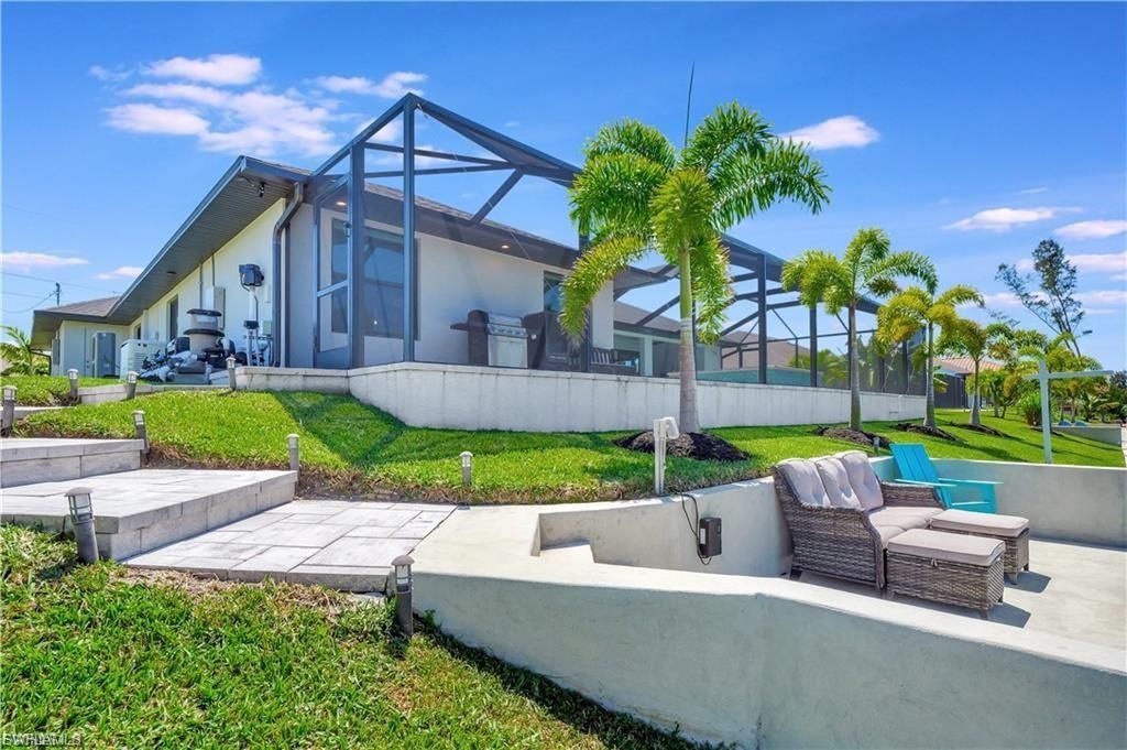 1733 SW 29th Ter, Cape Coral, FL 33914 Photo