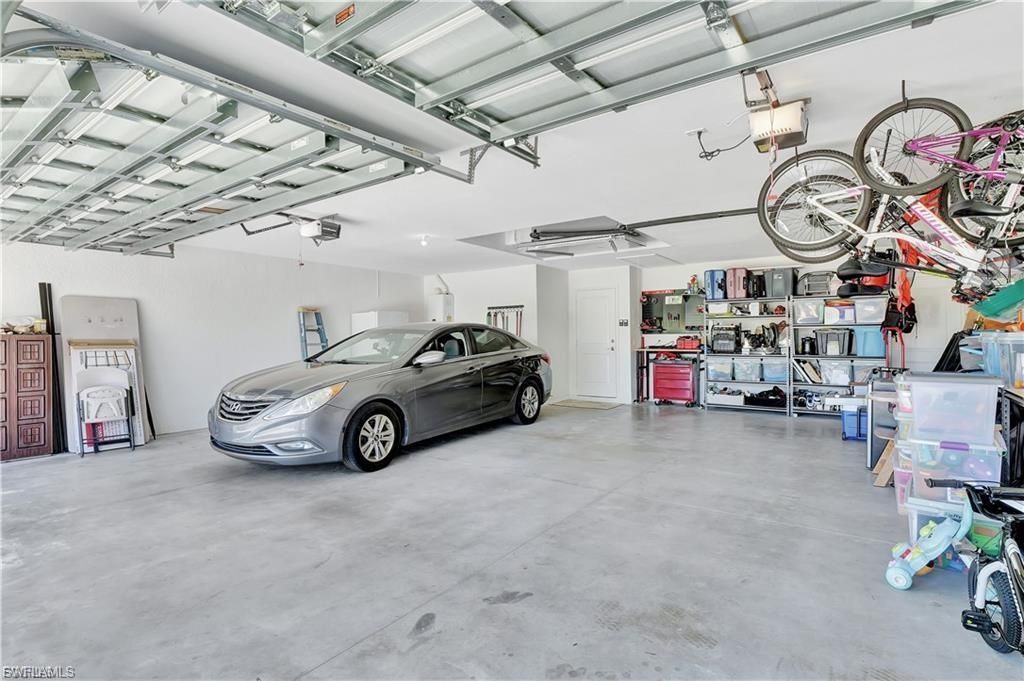 1733 SW 29th Ter, Cape Coral, FL 33914 Photo