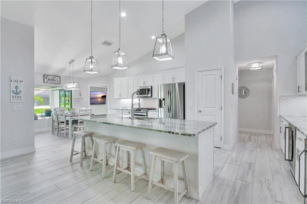 1733 SW 29th Ter, Cape Coral, FL 33914 Photo