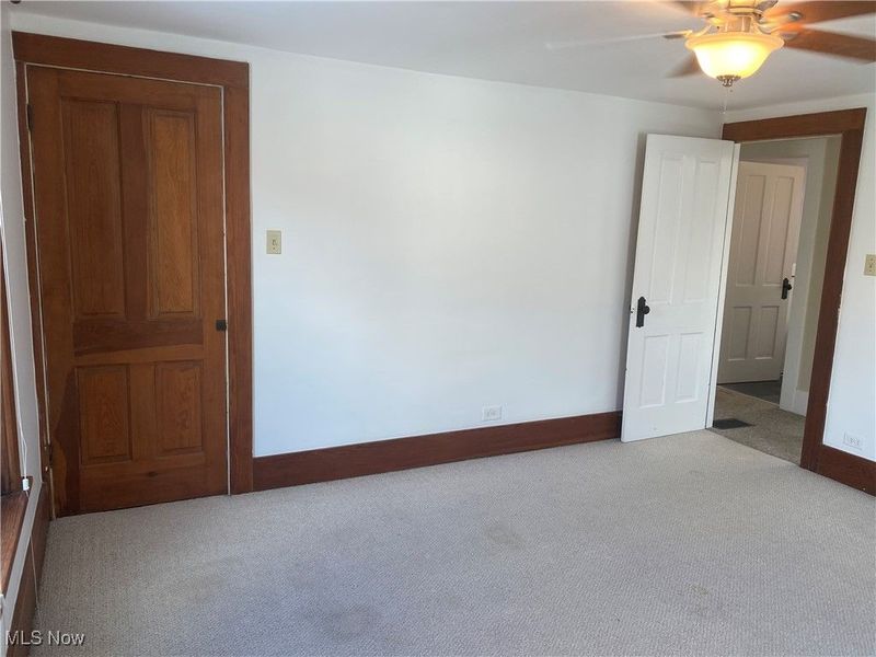 207 East North Avenue, East Palestine, OH 44413 Photo 16