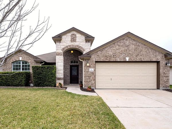 1214 Utopia LN, Hutto, TX 78634