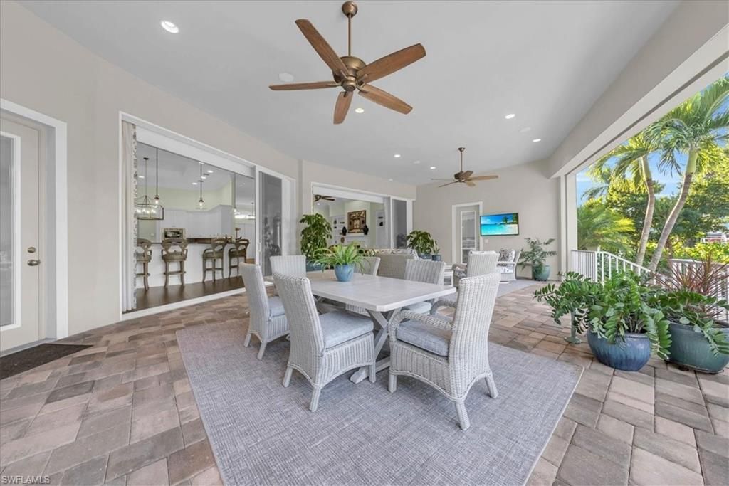 455 Bow Line Dr, Naples, FL 34103 Photo