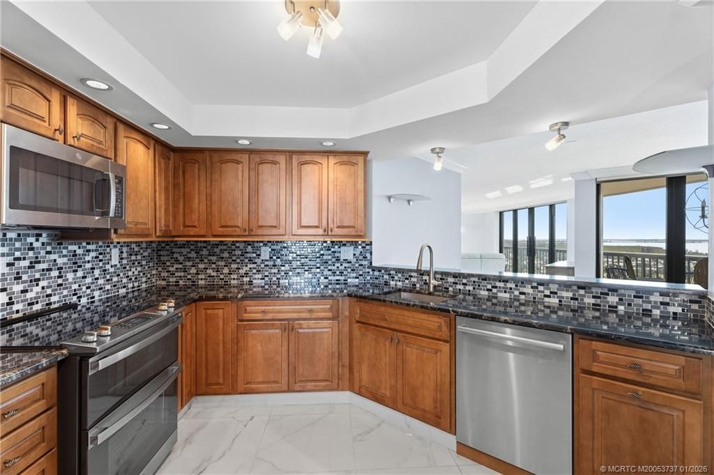 9550 S Ocean Drive, Unit 1210, Jensen Beach, FL 34957 Photo