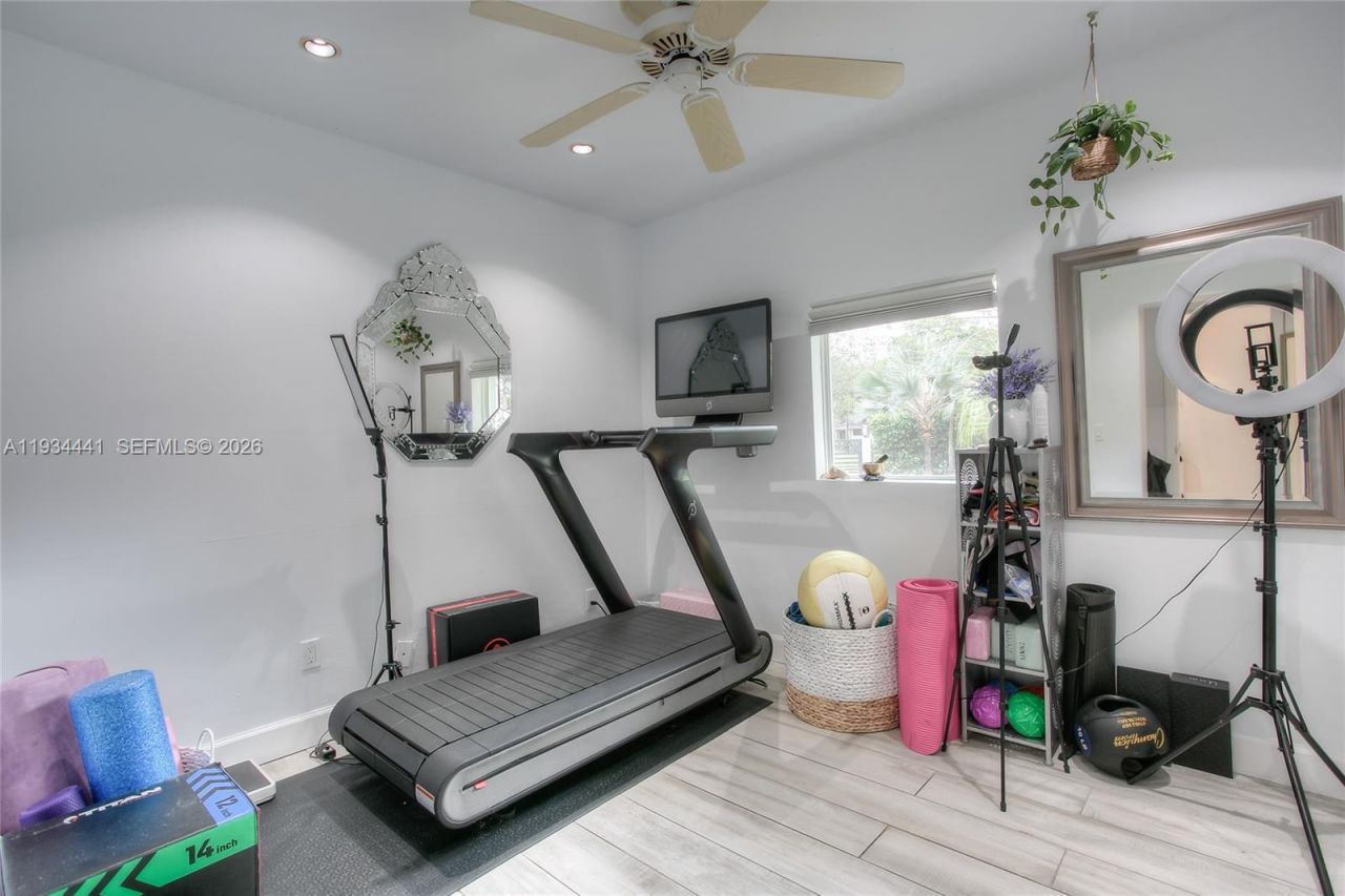 6875 N Cartee Rd , Palmetto Bay, FL 33158 Photo