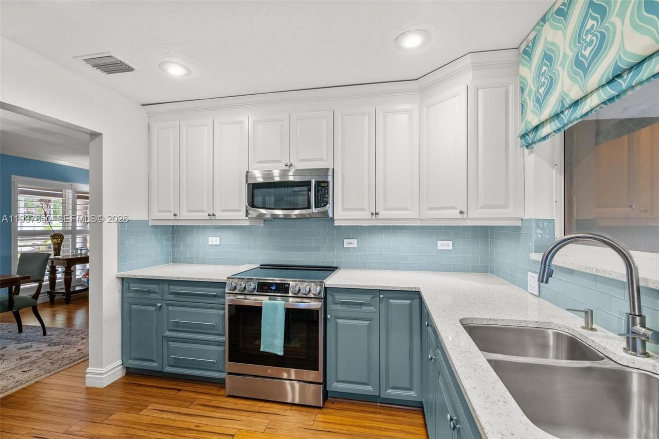 5670 NE 21st Dr, Fort Lauderdale, FL 33308 Photo