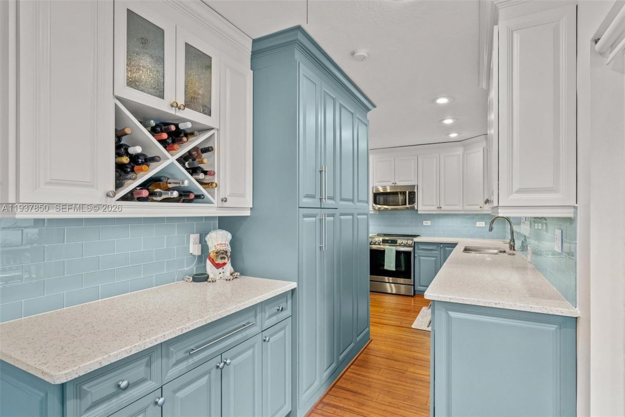 5670 NE 21st Dr, Fort Lauderdale, FL 33308 Photo