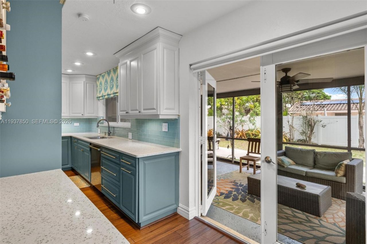 5670 NE 21st Dr, Fort Lauderdale, FL 33308 Photo