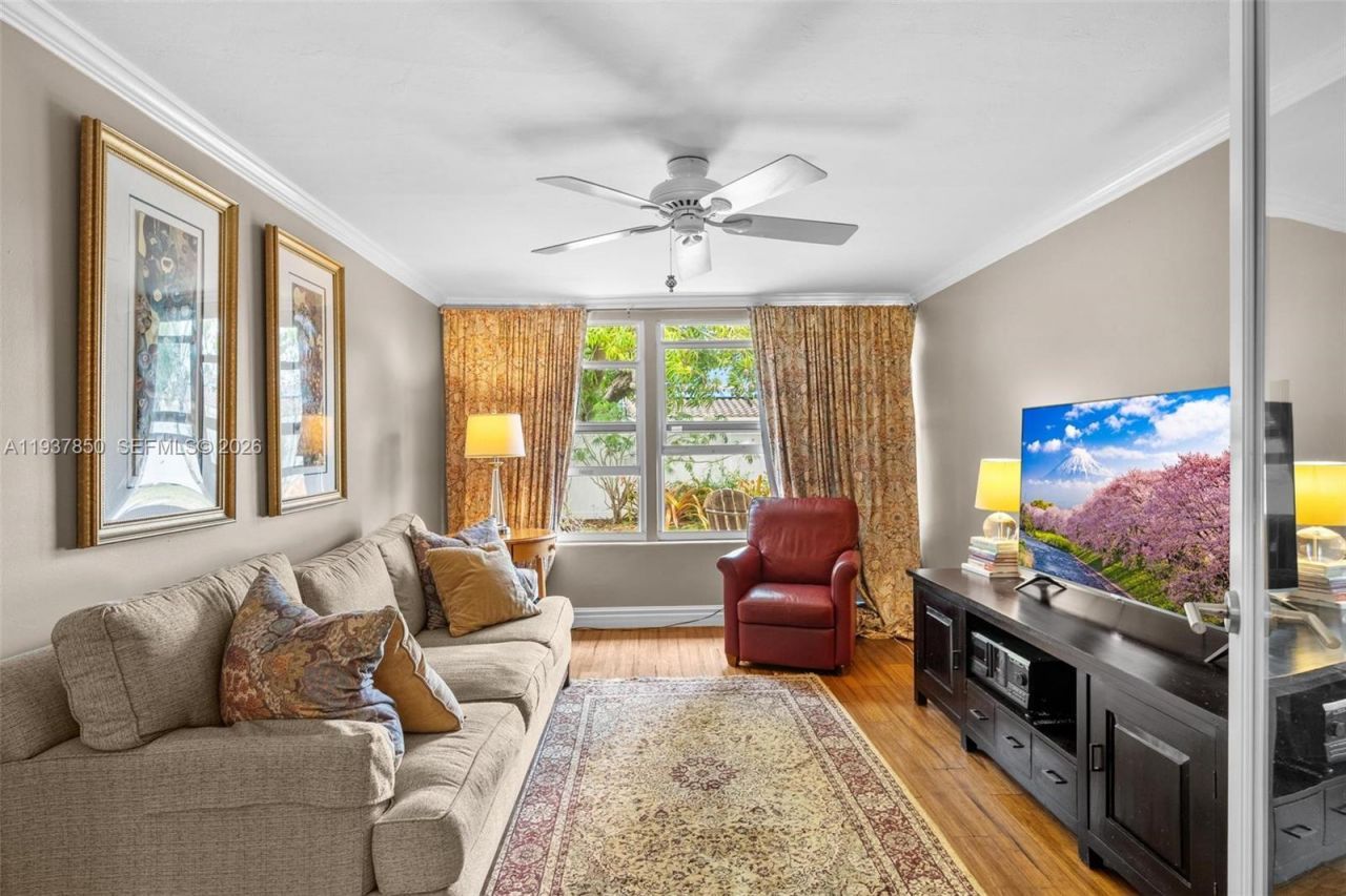 5670 NE 21st Dr, Fort Lauderdale, FL 33308 Photo