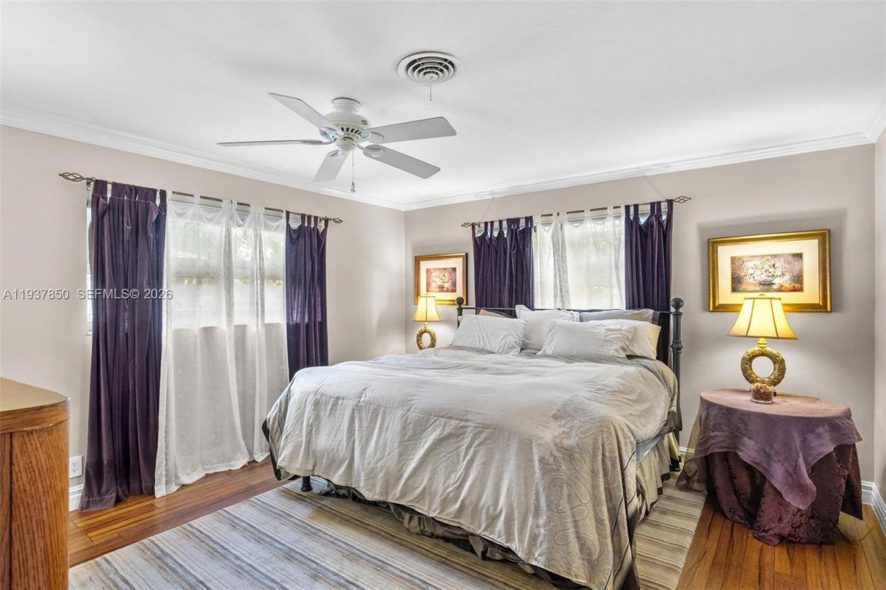 5670 NE 21st Dr, Fort Lauderdale, FL 33308 Photo