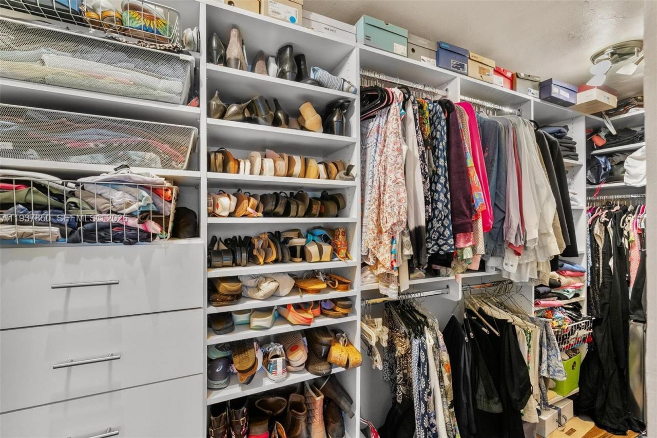 5670 NE 21st Dr, Fort Lauderdale, FL 33308 Photo