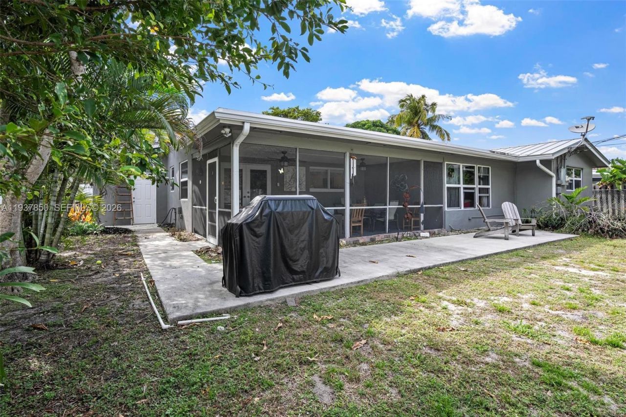 5670 NE 21st Dr, Fort Lauderdale, FL 33308 Photo