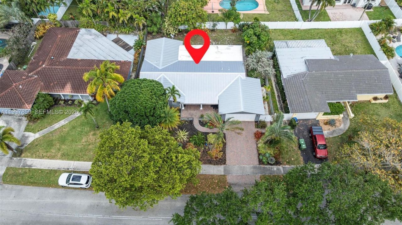 5670 NE 21st Dr, Fort Lauderdale, FL 33308 Photo