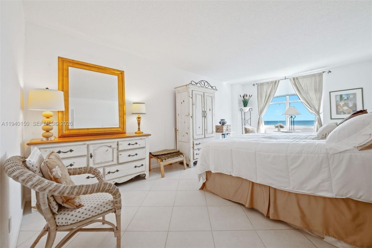 3725 S Ocean Dr, Unit 1214, Hollywood, FL 33019 Photo