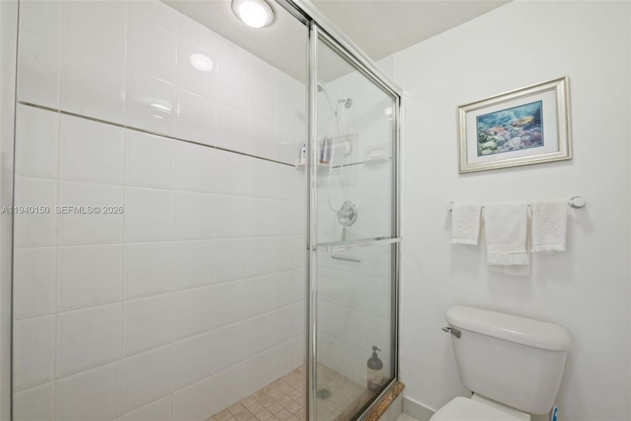 3725 S Ocean Dr, Unit 1214, Hollywood, FL 33019 Photo