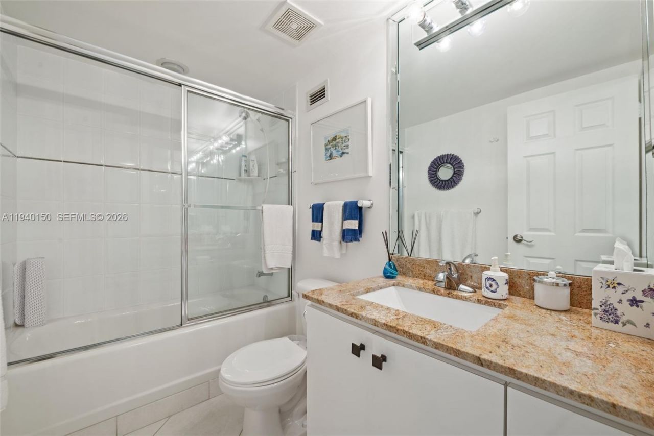 3725 S Ocean Dr, Unit 1214, Hollywood, FL 33019 Photo