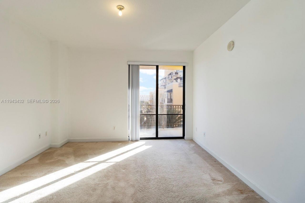 8395 SW 73rd Ave, Unit 528, Miami, FL 33143 Photo