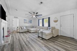 944 Pine Thicket St. photo 4