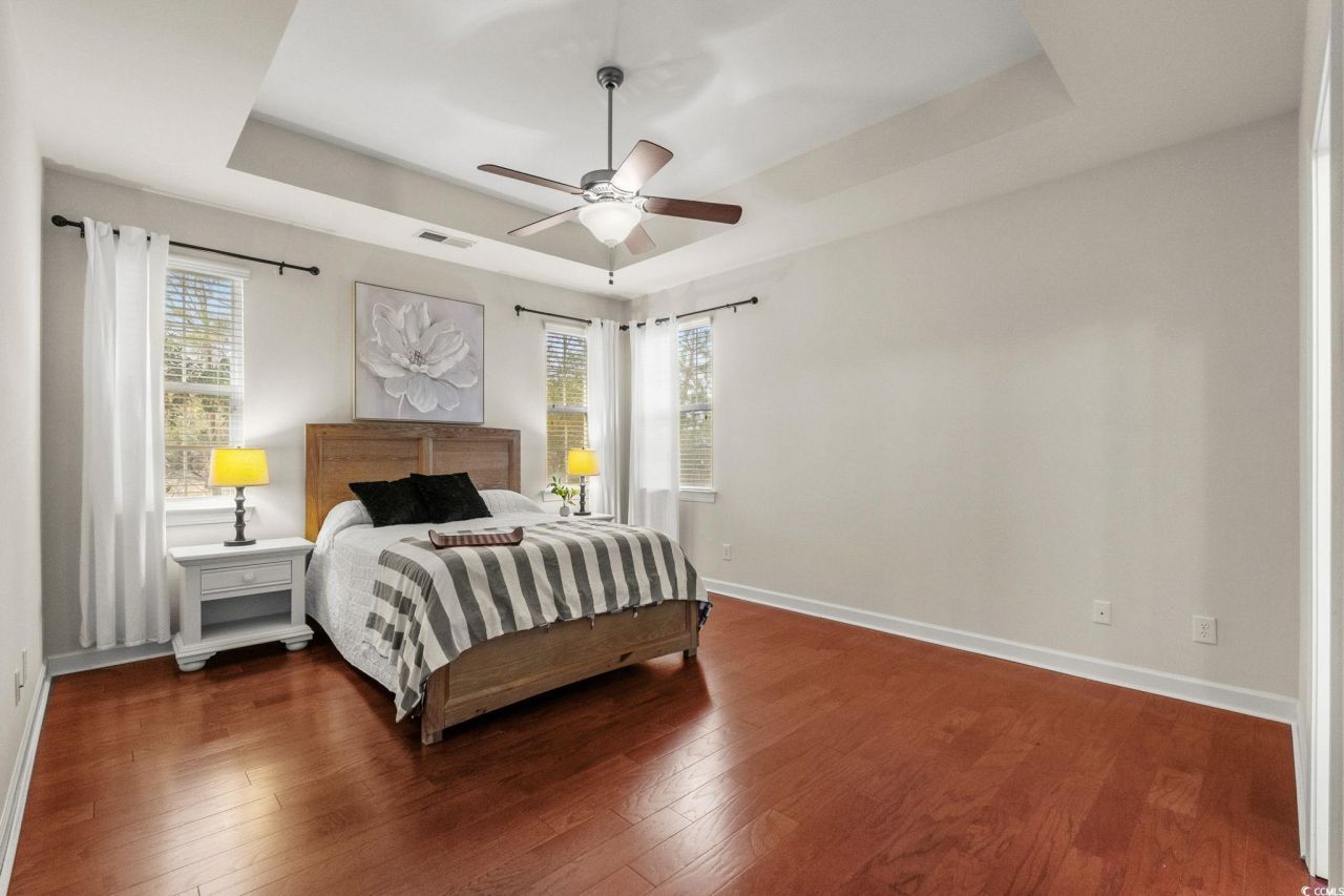 1461 Thames Ct. Photo 21