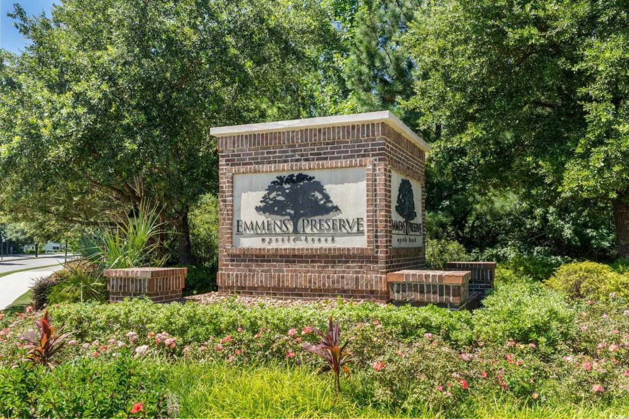 1461 Thames Ct. Photo 34