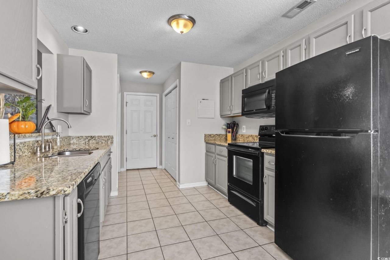 8010 Cone Ct. Photo 12