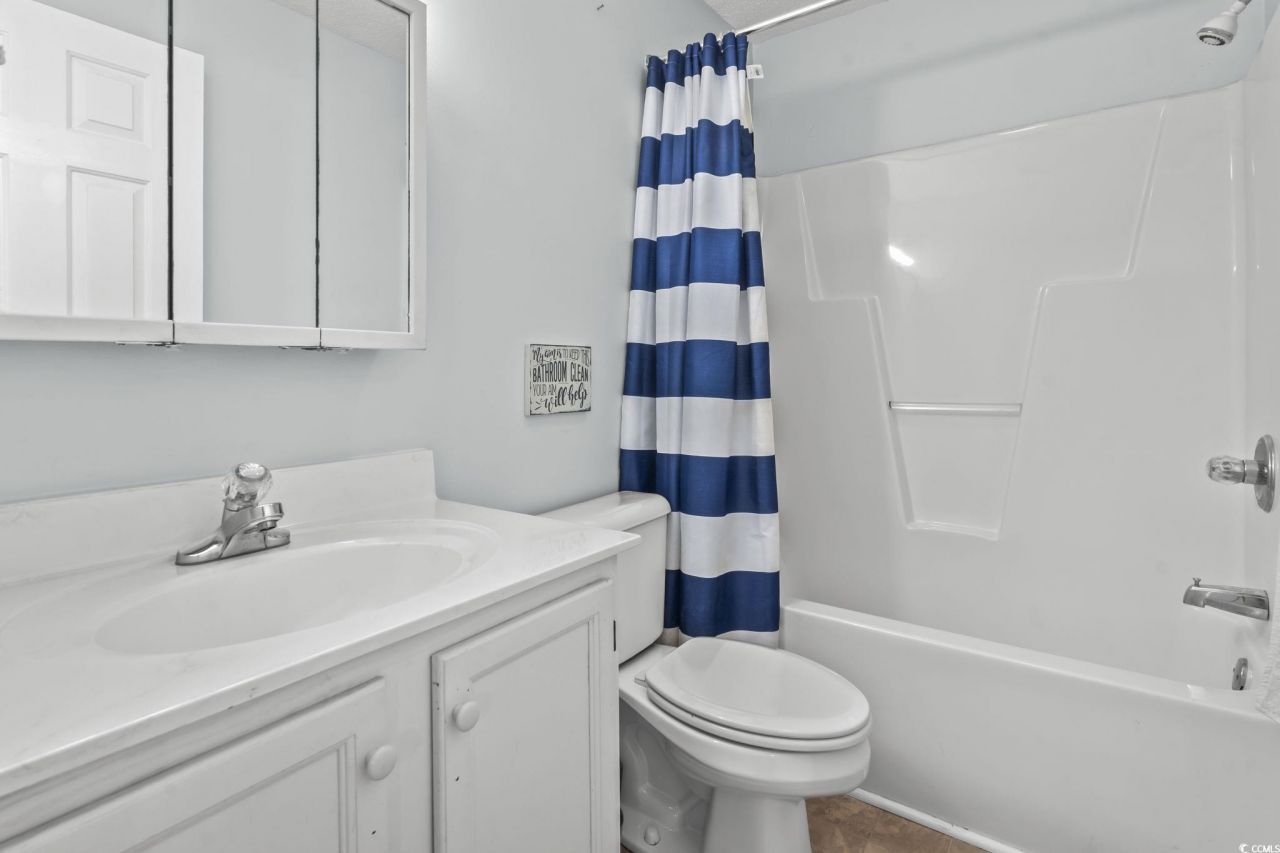 8010 Cone Ct. Photo 7