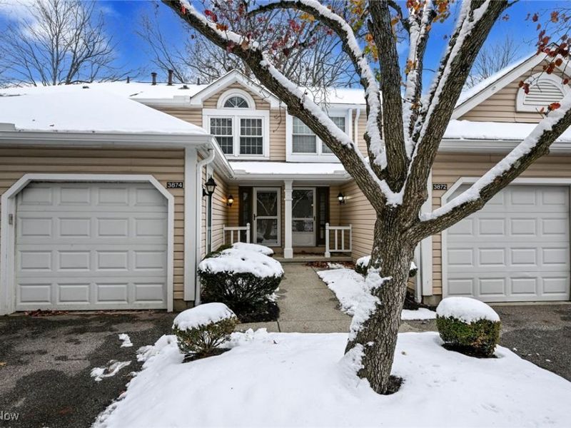 3874 Lake Run Boulevard, Stow, OH 44224 Photo 1