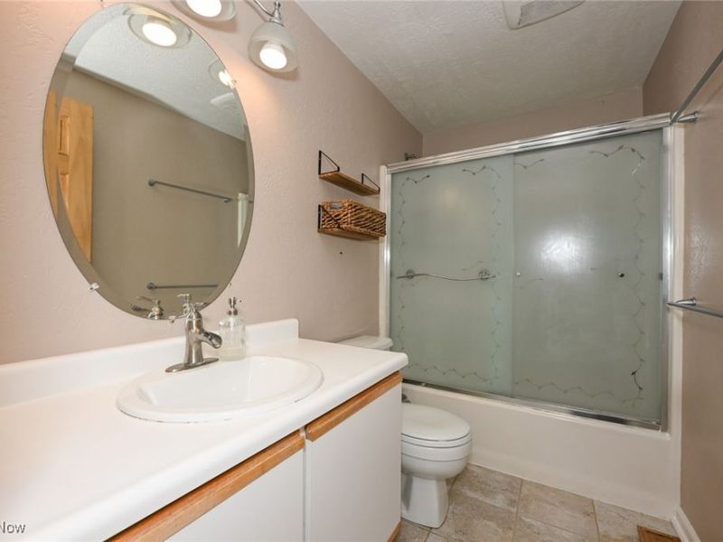 3874 Lake Run Boulevard, Stow, OH 44224 Photo 21