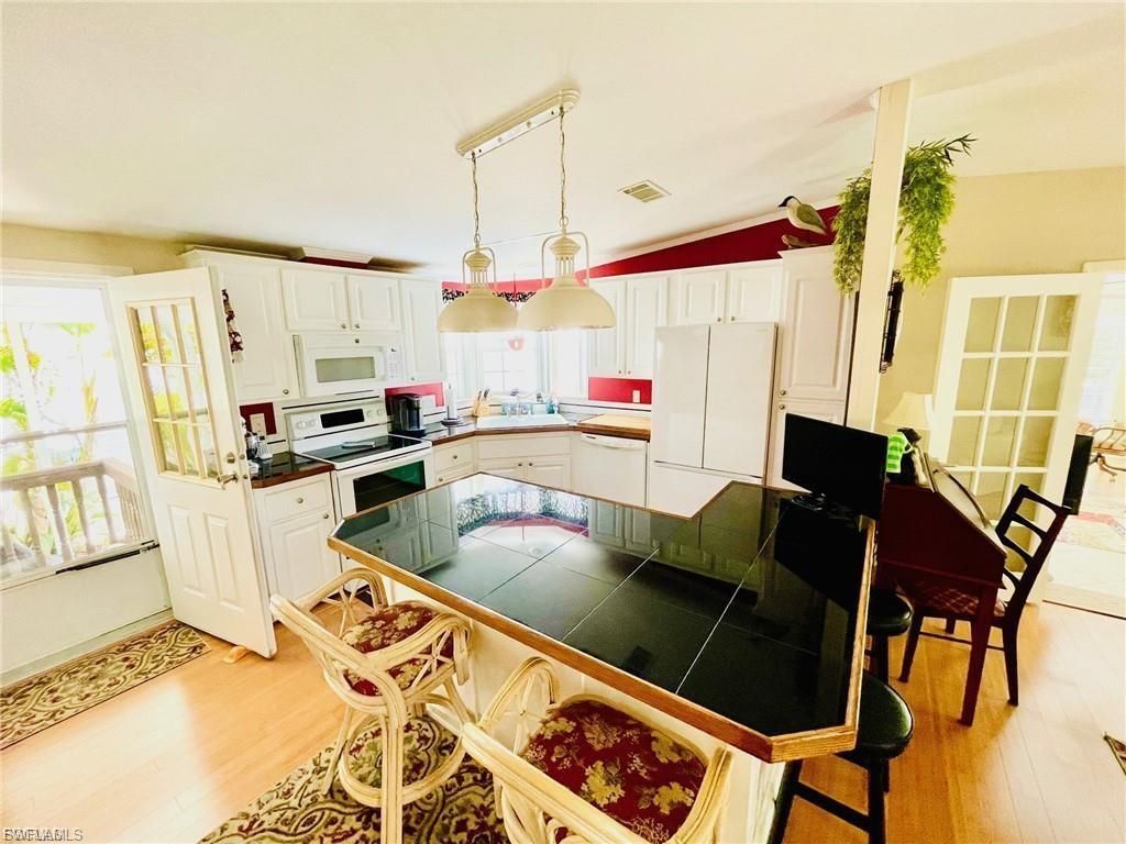 3064 Sloop Ln, Saint James City, FL 33956 Photo