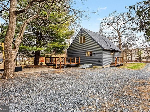 85 RAILROAD AVENUE, GLYNDON, MD 21071