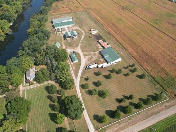 25660 Simpson Road, Mendon, MI 49072