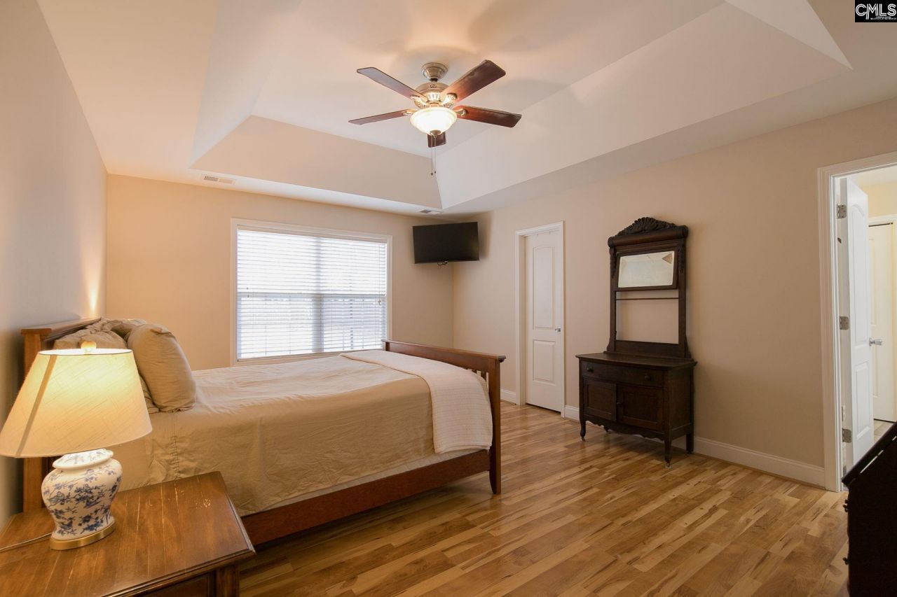 21 Heatherwood Photo 13