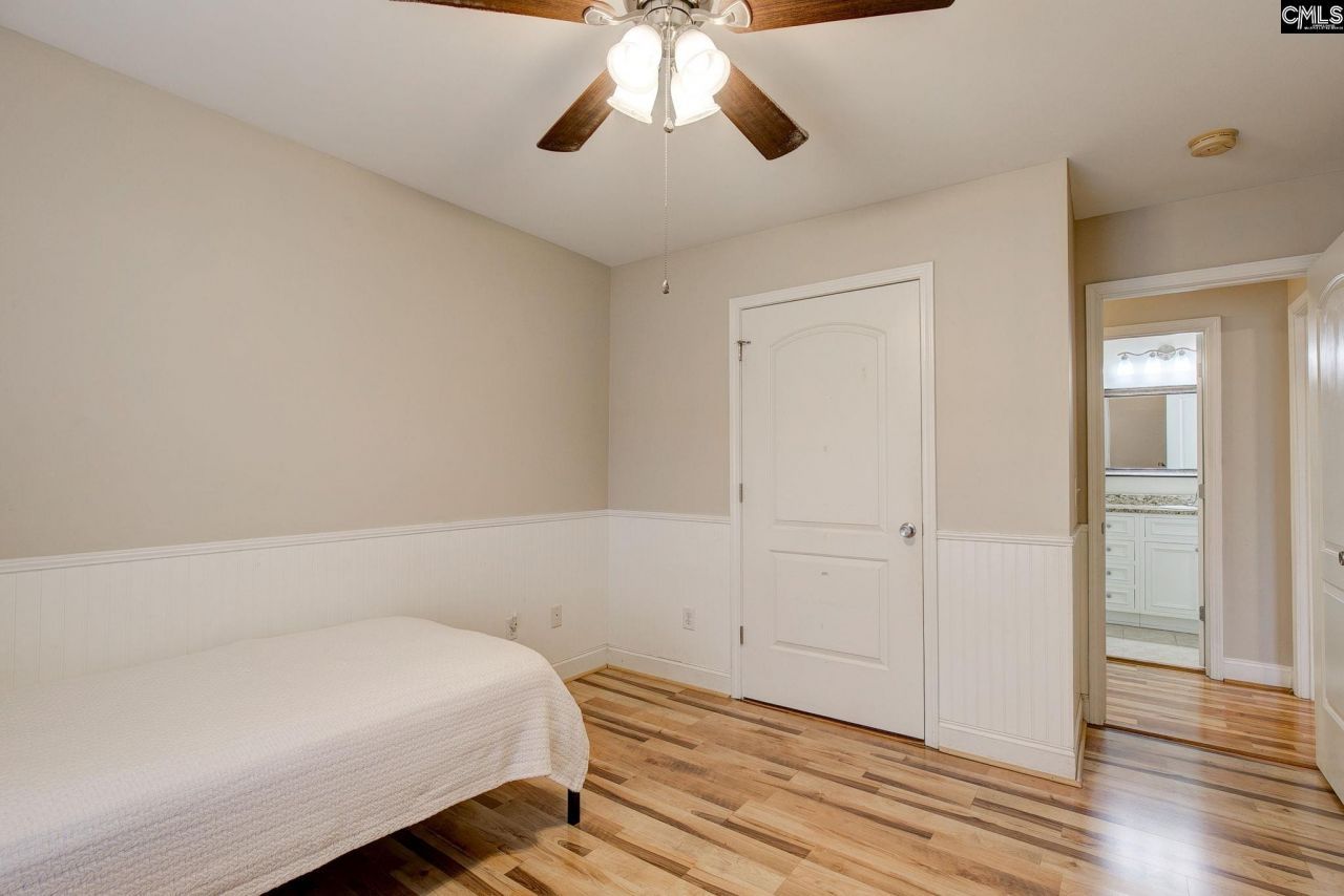 21 Heatherwood Photo 18